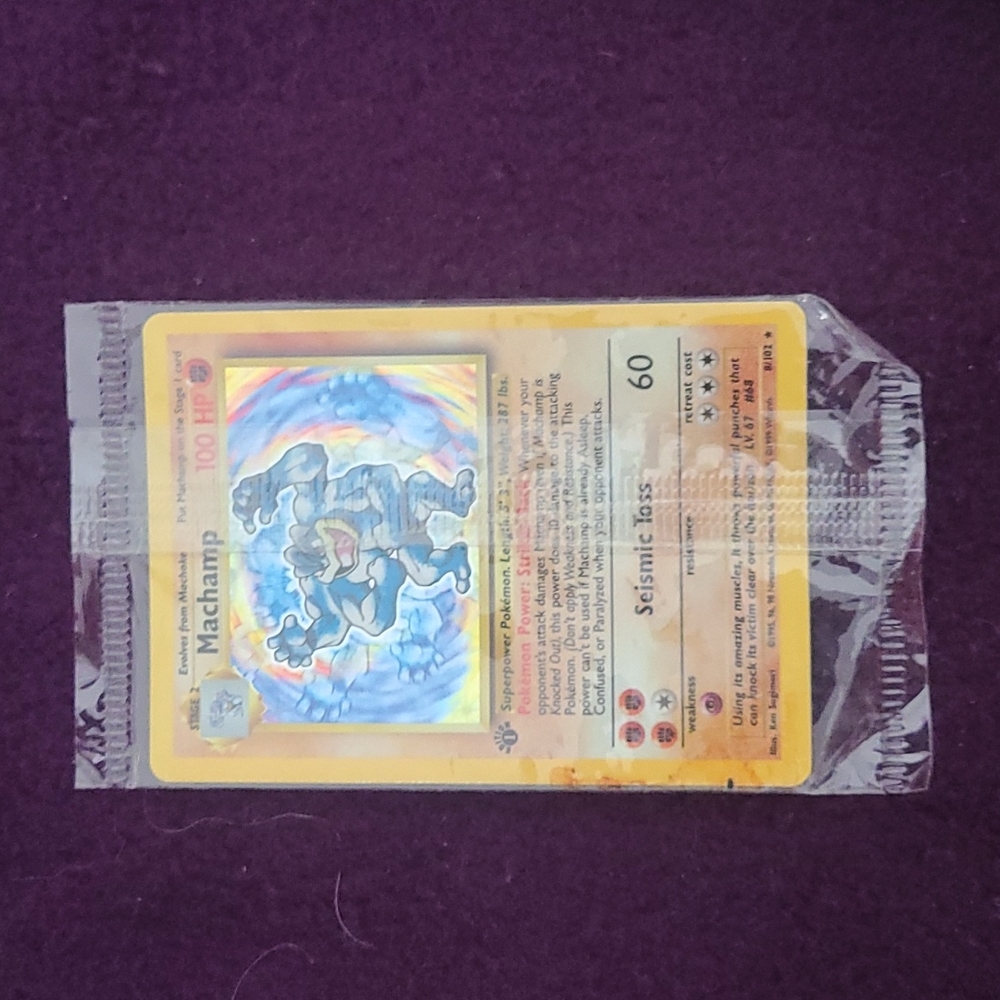1st Edition Holographic Machamp Pokémon card